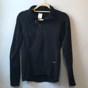 Black Patagonia 1/4 zip size M
